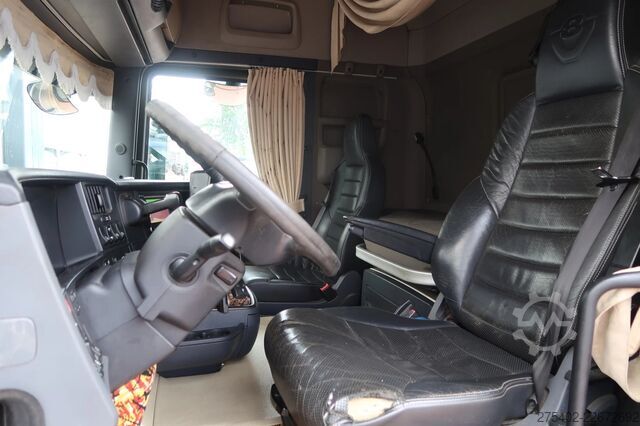 Sistem de braț cu cârlige Scania R580 V8 LB8X4HNB/ Full AIR/ PTO/  SWAP- CONTAIN...
