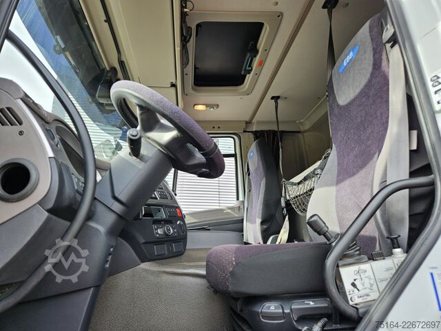 Camião basculante DAF CF 530 FAT