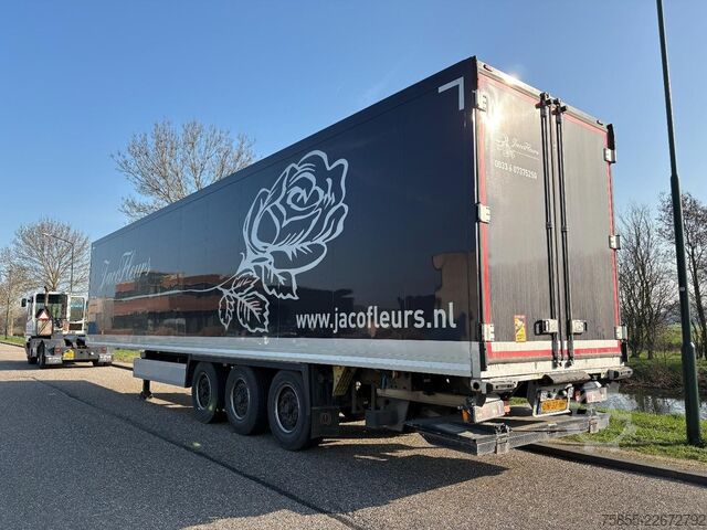 Hűtött/fagyasztott szállítás Krone N/A Carrier Vector 1350 / Liftaxle / Loading li...