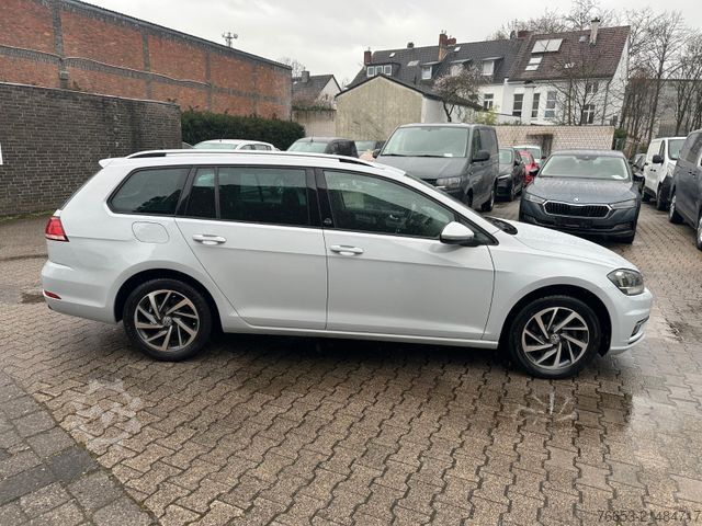 Minibus VOLKSWAGEN Golf Variant 85kw DSG Sound*Klimaaut.*Navi