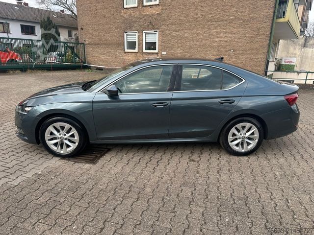 Varevogn SKODA Octavia Limousine DSG*LED*Digital*Head-Up*Navi*