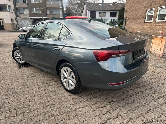 Varevogn SKODA Octavia Limousine DSG*LED*Digital*Head-Up*Navi*