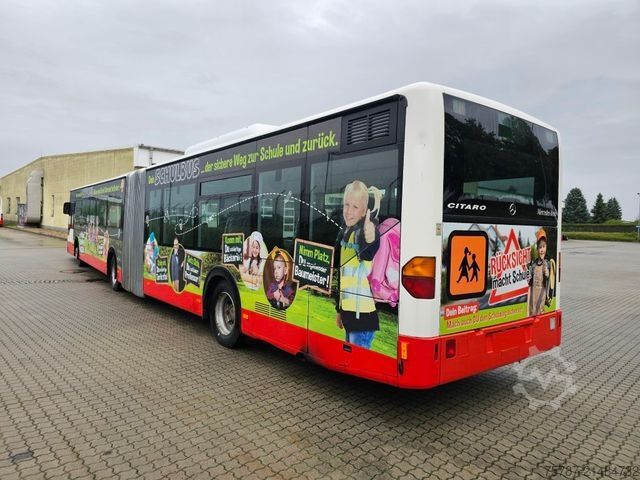 Kloubový autobus MERCEDES-BENZ O 530 G, Gelenkbus, 3 Achser, Retarder