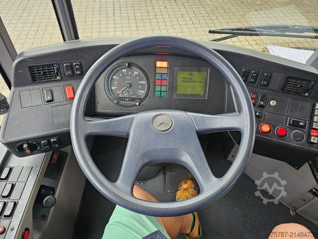 Kloubový autobus MERCEDES-BENZ O 530 G, Gelenkbus, 3 Achser, Retarder