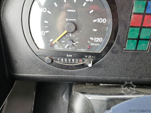 Kloubový autobus MERCEDES-BENZ O 530 G, Gelenkbus, 3 Achser, Retarder