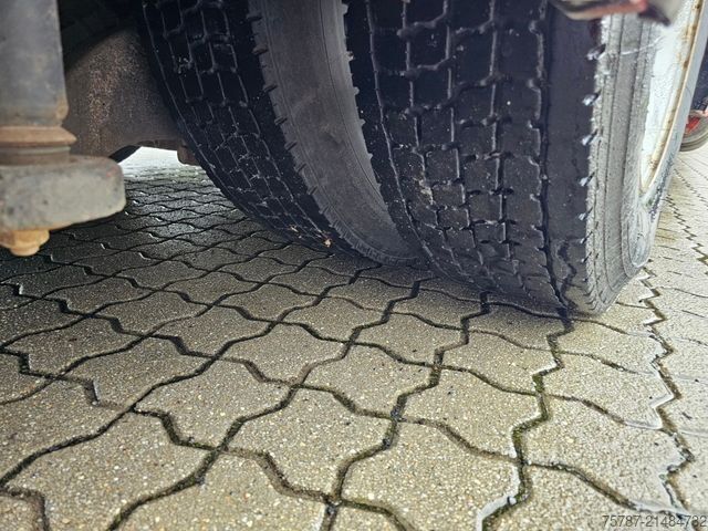 Kloubový autobus MERCEDES-BENZ O 530 G, Gelenkbus, 3 Achser, Retarder