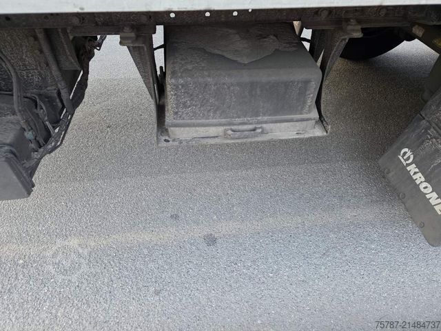 Chladírenský návěs KRONE Tiefkühler, Carrier Vector 1550, 2 x Liftachse