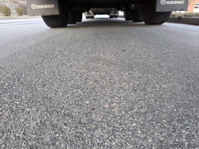 Chladírenský návěs KRONE Tiefkühler, Carrier Vector 1550, 2 x Liftachse