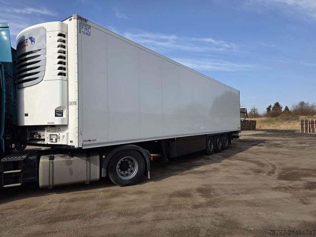 Chladírenský návěs SCHMITZ CARGOBULL Tiefkühler, Doppelstock, Diesel/ Strom
