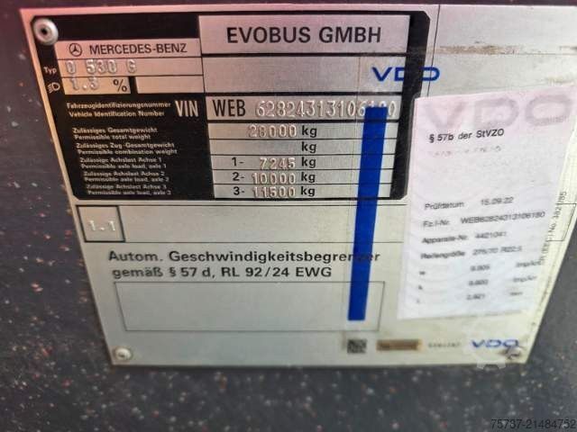 Kloubový autobus MERCEDES-BENZ Citaro O530 Gelenkbus, 53+109+1, LAWO