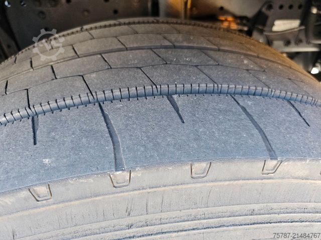 Standardní tahač MAN 18.500 TGX, Standklima, Euro 6m Standard