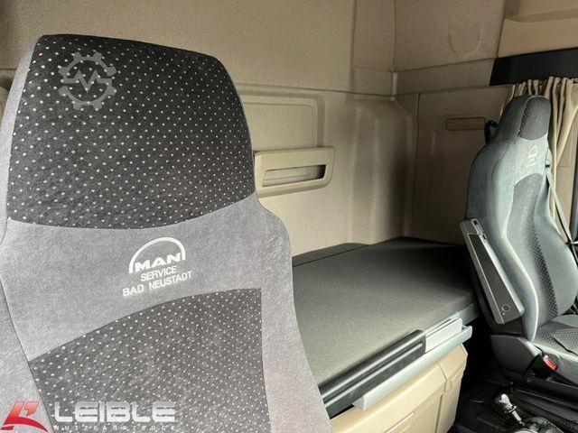 Tankbil MAN TGX 26.500 6x2-4LL*XLX*Silo*31 m³*Kompressor*