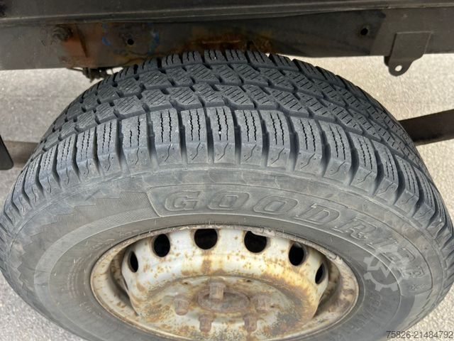 Pick-up skåpbil MERCEDES-BENZ Sprinter 312 D Pritsche* 5Zylinder*AHK*wenig km*