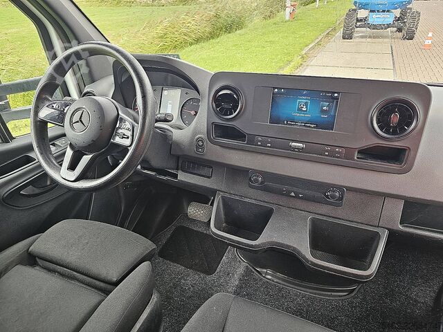 βαλίτσα MERCEDES-BENZ SPRINTER 516 trekhaak 3500kg EUR6