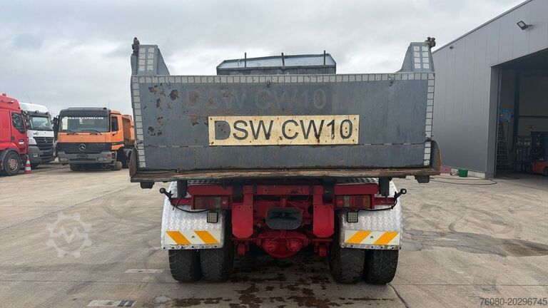 Kamion za otkači Scania 93-280 (POMPE MANUELLE / MANUAL PUMP / 6X4 / ST...
