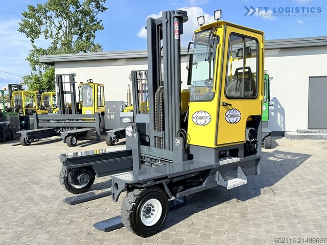 Dört yollu forklift Combilift C5000XL GAS TRIPLEX 6000 EXTENDABLE FORK
