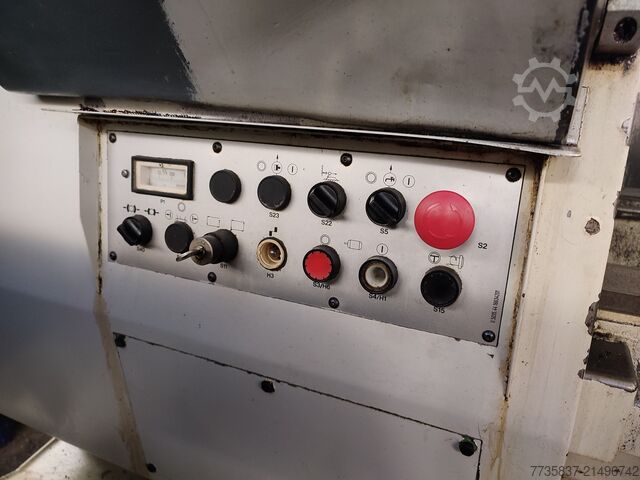 Torno controlado por ciclos WEILER E50