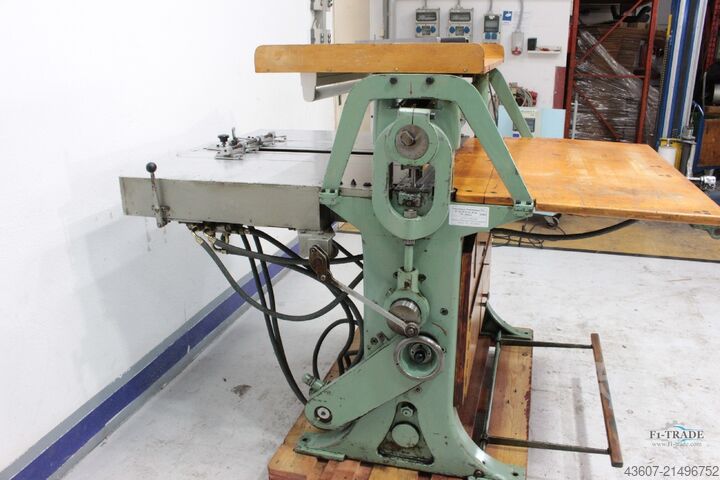 Nut - Perforaj makinesi / Bıçaklama - Perforasyon makinesi W. Kroll & Co. 