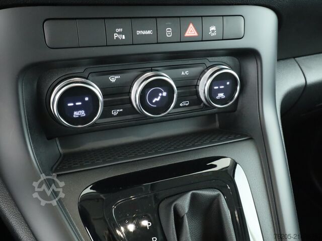 Minibus Mercedes-Benz eCitan Tourer PRO Lang AHK AUT DynLicht Kam. LED