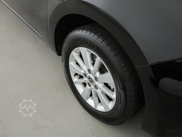 Minibus Mercedes-Benz eCitan Tourer PRO Lang AHK AUT DynLicht Kam. LED