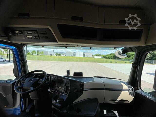 Standaard trekker Mercedes-Benz Actros 1848 LS STH Luft AUT Navi AHK SpurH ACC
