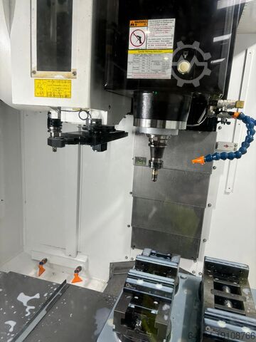 Dik işleme merkezi Hartford LG-500