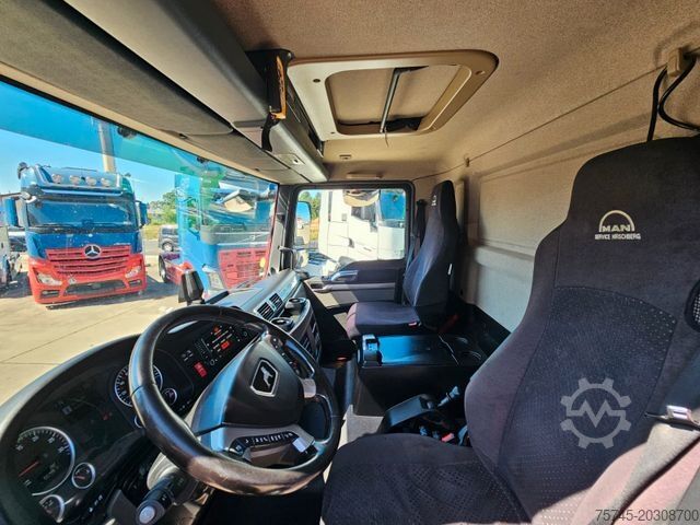 Rashladni kamion MAN TGM 18.320 * KLIMA * TEMP * LBW 2.5T * U100SA