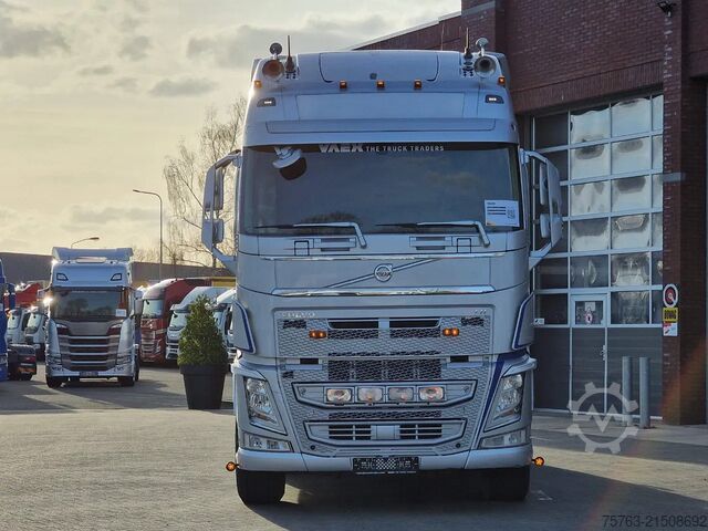 Standaard-SZM Volvo FH 500 - 6x4 - hydrauliek - full air - fridge