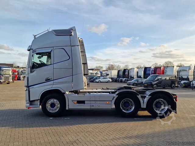Standaard-SZM Volvo FH 500 - 6x4 - hydrauliek - full air - fridge