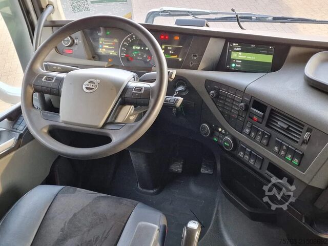 Standaard-SZM Volvo FH 500 - 6x4 - hydrauliek - full air - fridge