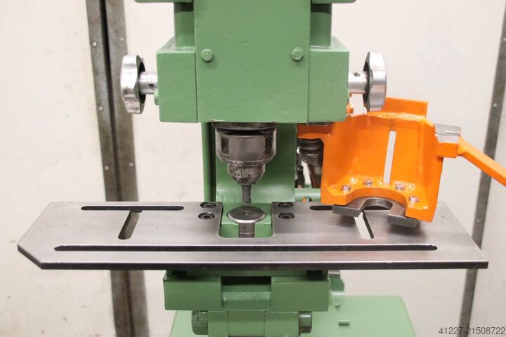 Profilová ocelová nůžka, děrovací lis, 5násobně kombinovaná Peddinghaus Peddiworker 400