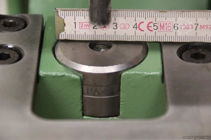 Profilová ocelová nůžka, děrovací lis, 5násobně kombinovaná Peddinghaus Peddiworker 400