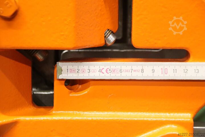 Profilová ocelová nůžka, děrovací lis, 5násobně kombinovaná Peddinghaus Peddiworker 400