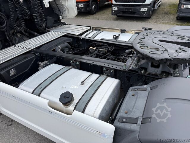 Standart çekici ünitesi MAN TGX 18.510