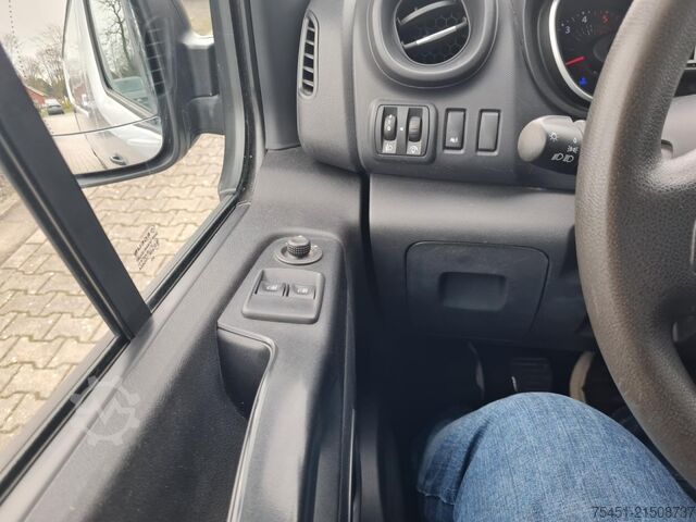 Panel van Renault Trafic Kasten 2,0 dCi 120 dCi L2H1 3,0t AHK Komfort