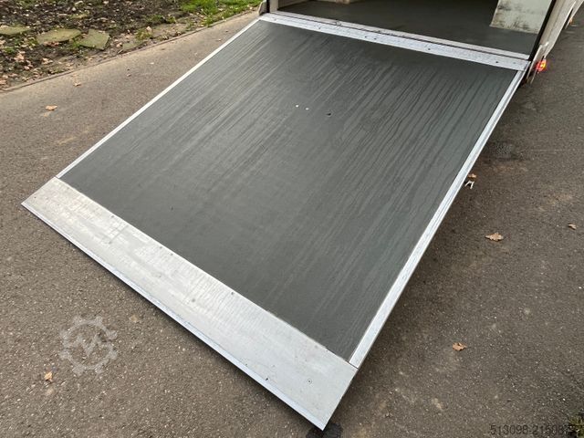 Vrachtwagen met bakwagen VOLKSWAGEN CRAFTER 2.0TDI XXXL KOFFER RAMPE KAMERA 177 PS