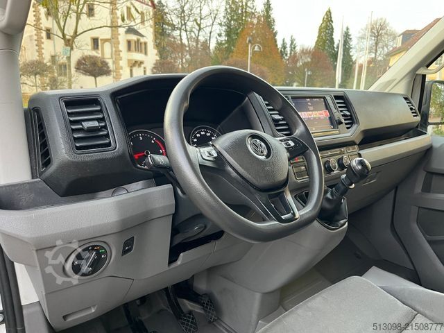 Vrachtwagen met bakwagen VOLKSWAGEN CRAFTER 2.0TDI XXXL KOFFER RAMPE KAMERA 177 PS