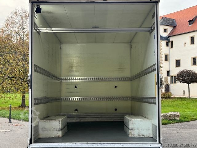 Vrachtwagen met bakwagen VOLKSWAGEN CRAFTER 2.0TDI XXXL KOFFER RAMPE KAMERA 177 PS