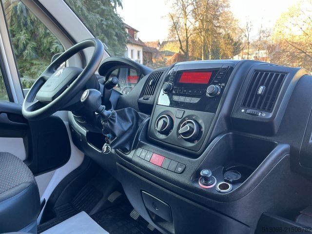 Vrachtwagen met bakwagen CITROEN JUMPER XXL KOFFER MIT PORTALTÜREN TEMPOMAT LED