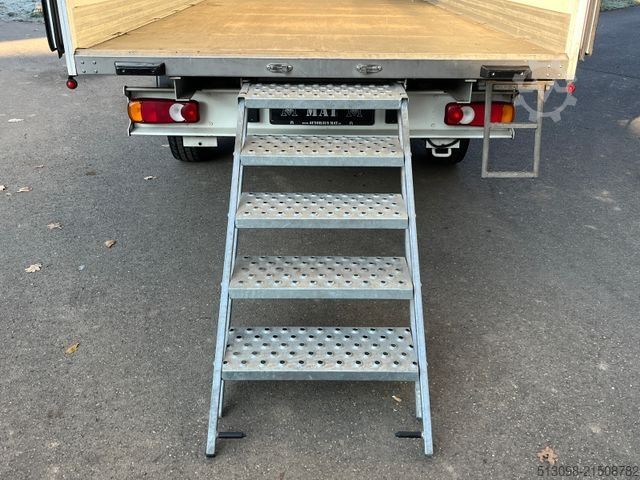 Vrachtwagen met bakwagen CITROEN JUMPER XXL KOFFER MIT PORTALTÜREN TEMPOMAT LED