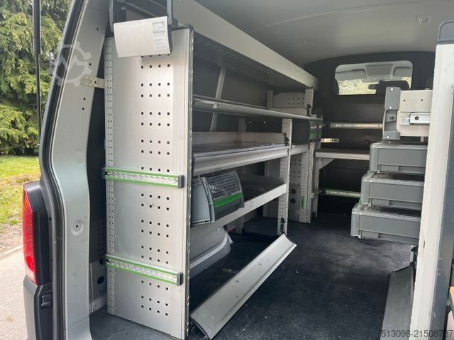 Bestelwagen VOLKSWAGEN T6.1 BOTT REGALS. TEMP. SHZ NAVI KLIMA 1.HAND