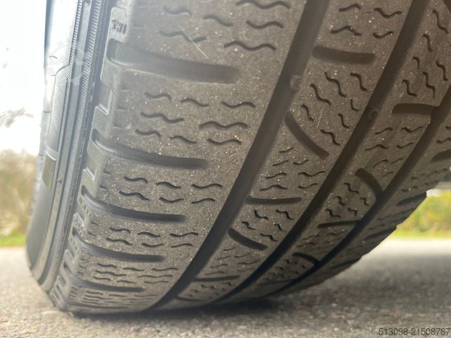 Bestelwagen VOLKSWAGEN T6.1 BOTT REGALS. TEMP. SHZ NAVI KLIMA 1.HAND