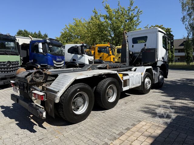 Autocarro ribaltabile Mercedes-Benz Arocs 3245 K 8X4 Haken