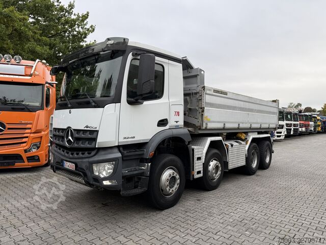 Camion ribaltabile trilaterale Mercedes-Benz Arocs 3246K 8X4 Meiller