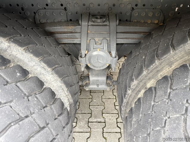 Camion ribaltabile trilaterale Mercedes-Benz Arocs 3246K 8X4 Meiller