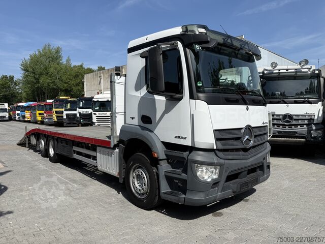 Bisarca Mercedes-Benz Actros MP4 2532 6X2 Maschinentransporter