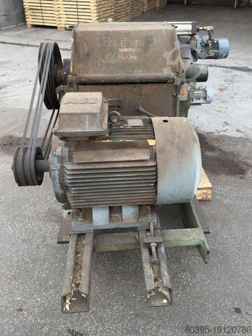 Wood chipper Vecoplan 55/18/3