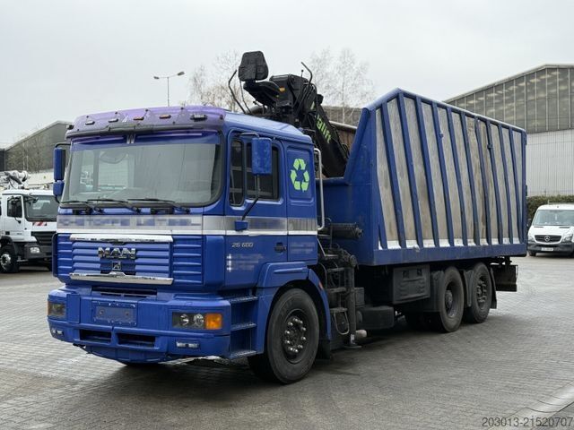 Tipper truck MAN TGS 26.400 6x2 Kipper + Kran LogLift F105Z77A
