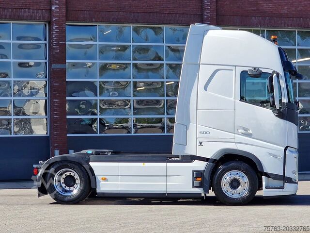 Standard-SZM Volvo FH 13.500 Globetrotter XL 4x2 - NEW - Full spec...