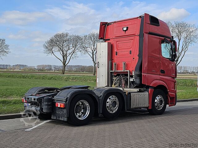 Standaard trekker MERCEDES-BENZ ACTROS 2651 Actros 2751